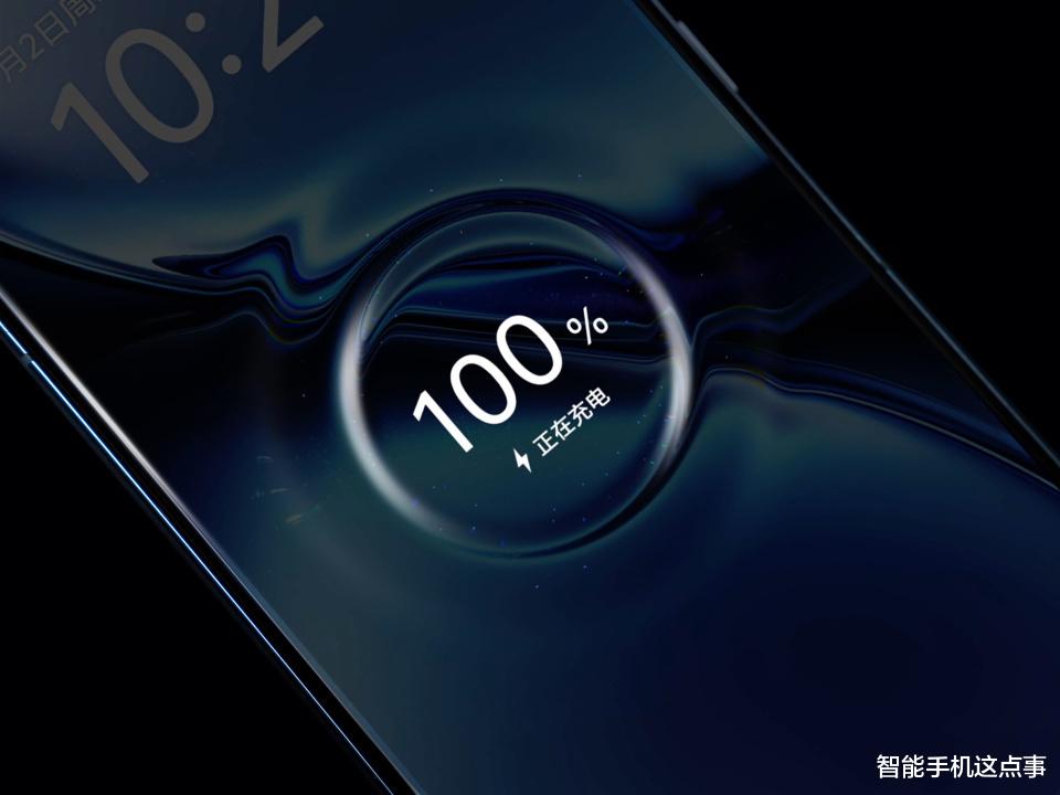 iQOO 15真机被曝光:红白灰配色+顶级配置,游戏党福音