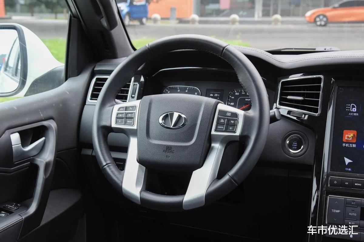 真男人开V8？价格太贵怎么办？推荐这2款，其中一台十多万就能买