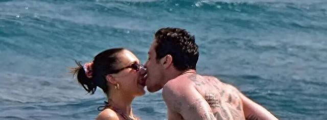 女神收割机皮特当爹！3月恋爱，7月官宣怀孕，12月孩子都生了