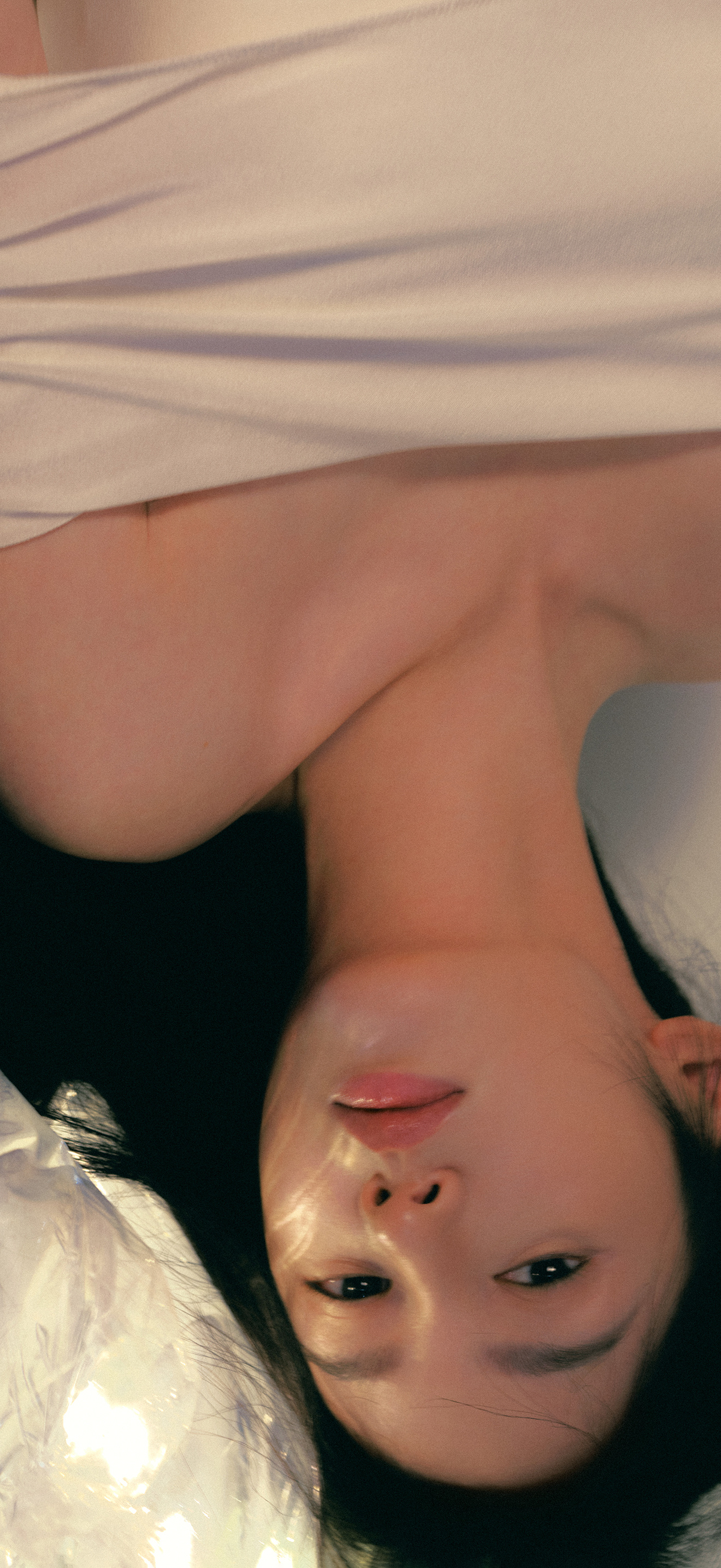 冷脸美女周也，周也最新妆造大片壁纸美图更新