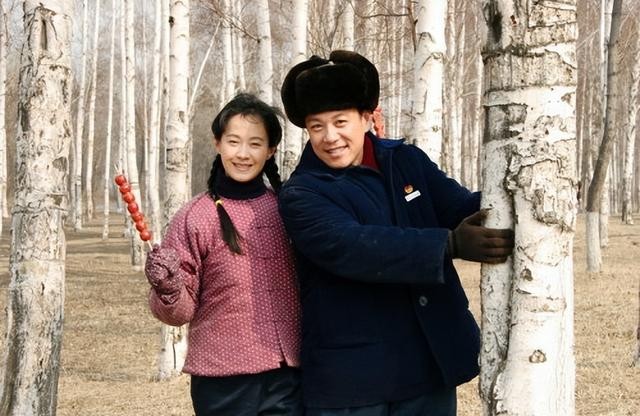 嫁大13岁名导被捧红，丈夫病逝后不愿再演戏，今55岁未婚无子嗣