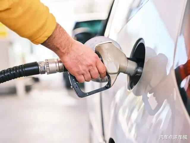 捷豹终结燃油车，赌得越大，赢得越多？