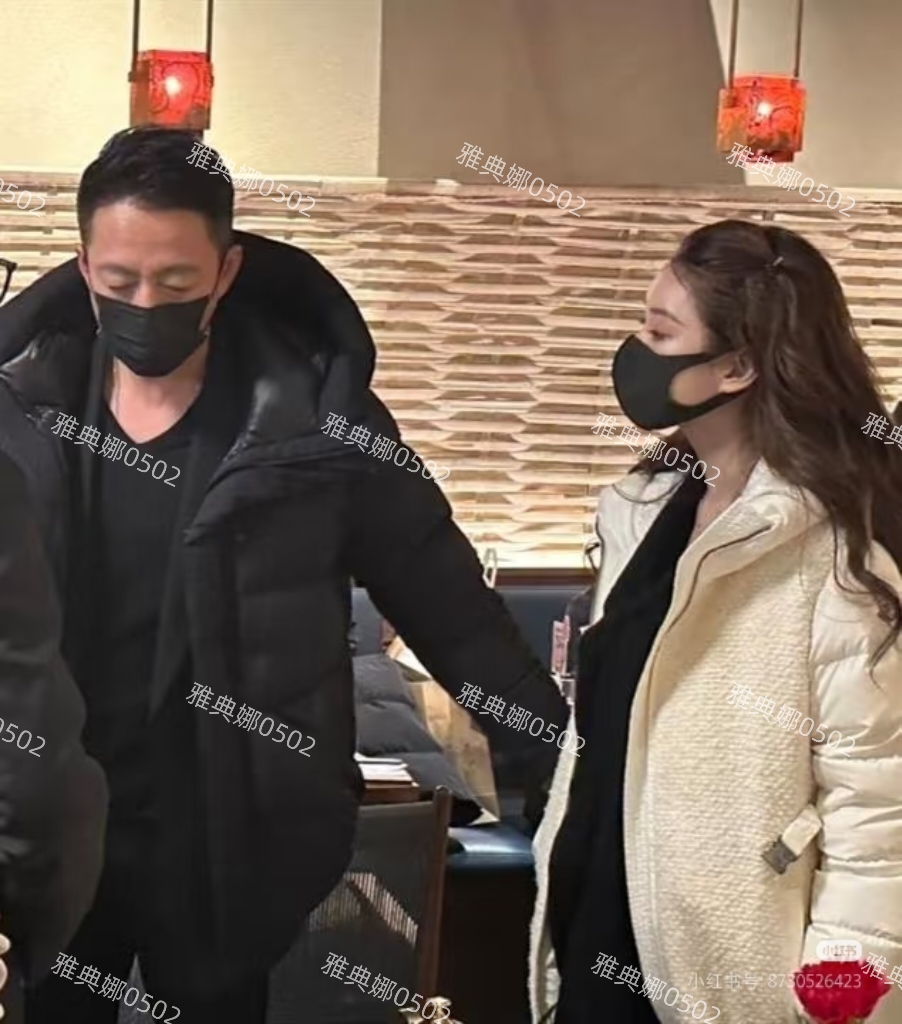 马筱梅是个狠人，挺8个月孕肚陪汪小菲去石家庄巡店，一点不娇气