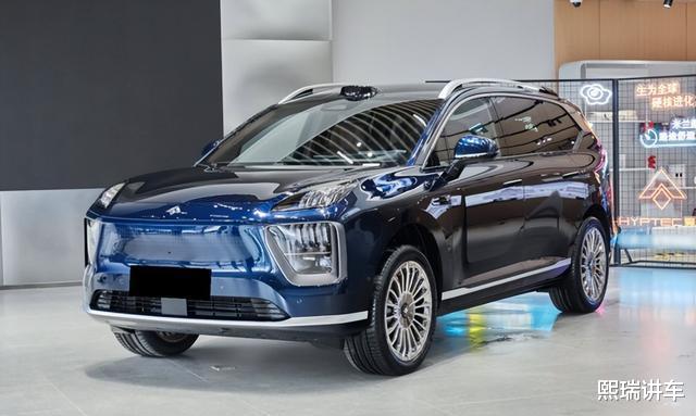 预售27.98万起，纯电续航350km增程SUV亮相，六座布局满足家庭出行