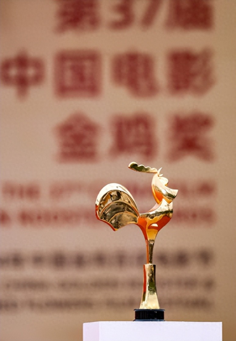 张艺谋的直觉是对的，2025金鸡奖即将揭晓，网友呼声出奇的一致