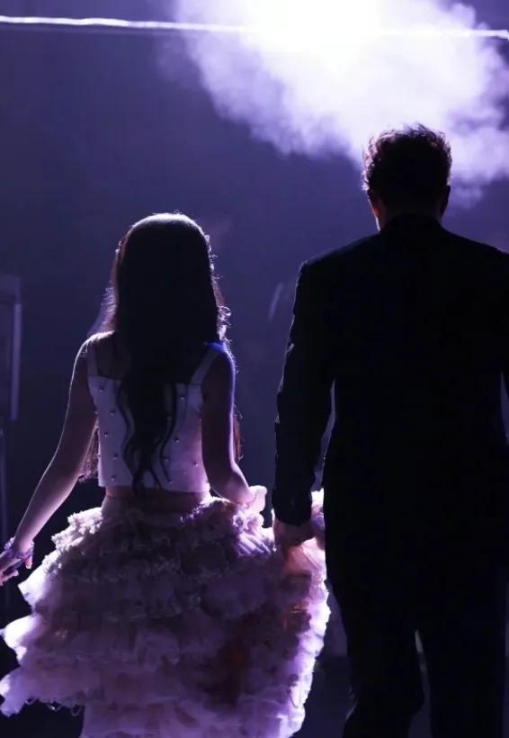 昔日最丑星二代再登杂志封面，造型灵动，成韩国人口中的财阀千金