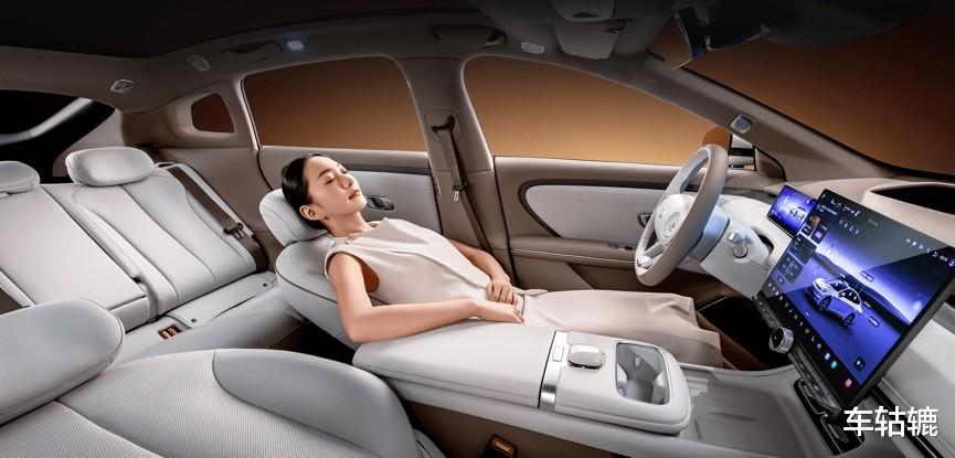 今晚上市!长安启源A06正式价会比11.99万预售价更低?