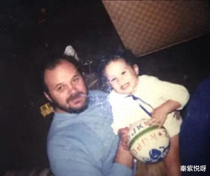 三大谎言被亲爹戳穿！她哥再爆惊人内幕