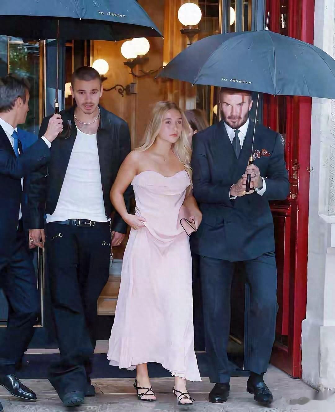 贝克汉姆14岁女儿小七，身高1米75超辣妈，颜值逆袭惊艳全网