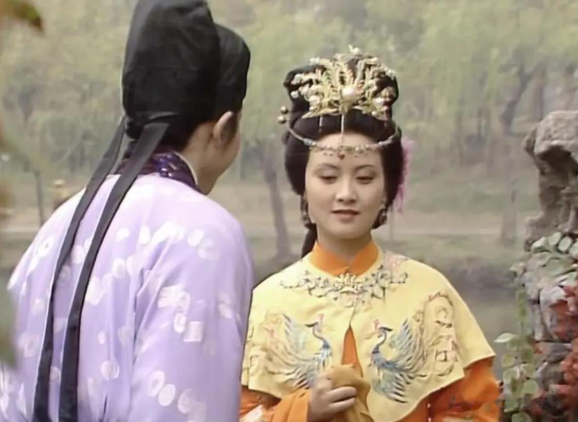 长相美若天仙，却输在了“个头太矮”，这5位女星的身高太任性了