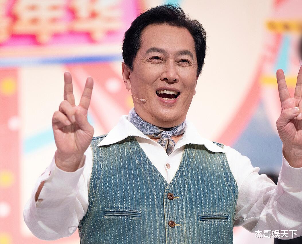 唐国强，确实违反了规则，但是却圈粉无数