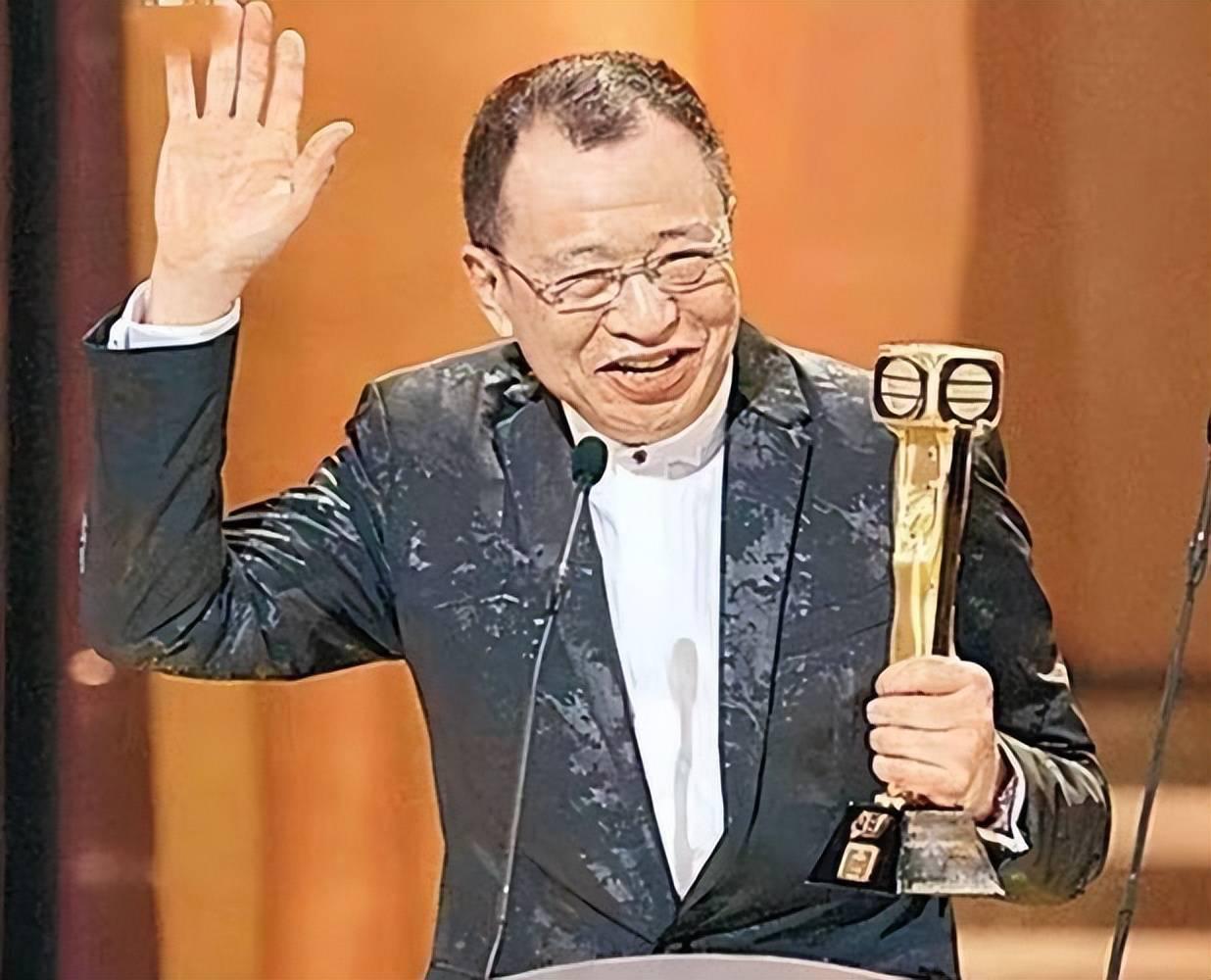 两种葬礼，两种人生，许绍雄和吴孟达的身后事，差距真是一目了然