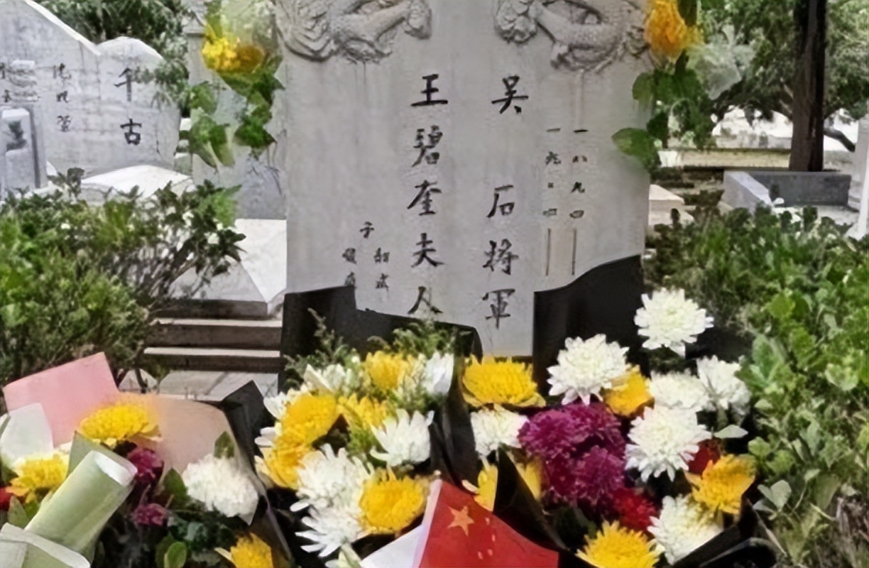 于和伟被人民日报点名,专访暴露“真实处境”,娱乐圈地位又变了