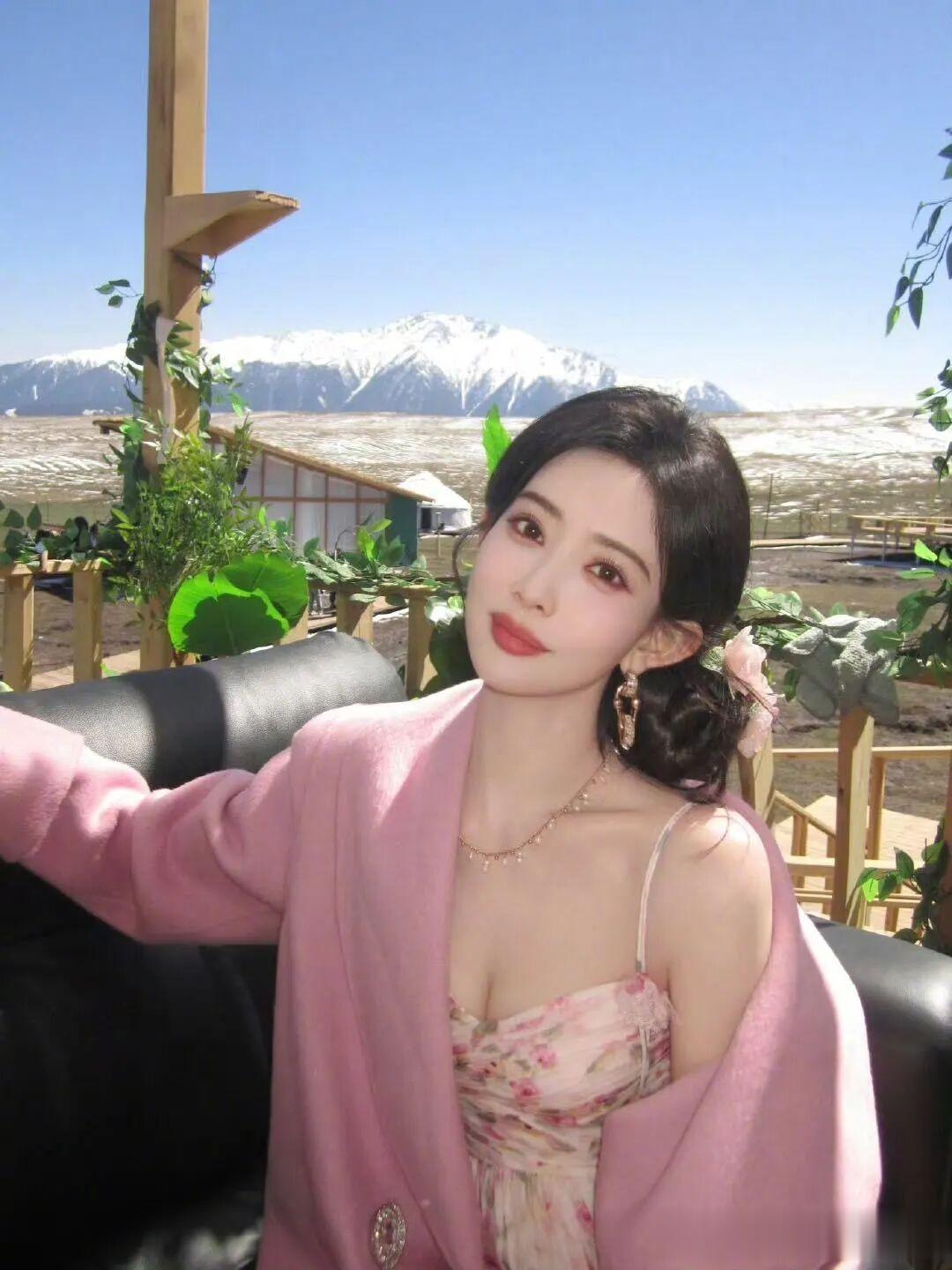 魅力女神孟子义