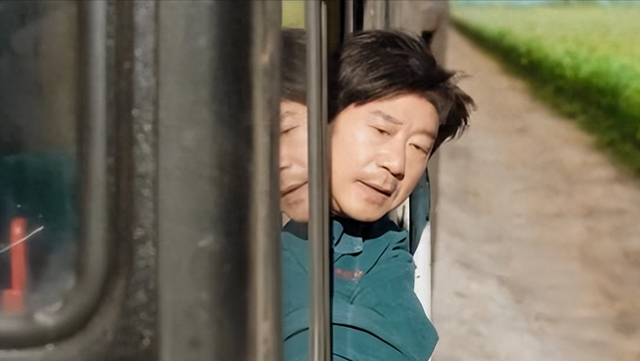 16集悬疑犯罪剧《棕眼之谜》来袭，刑侦剧又出爆款了！