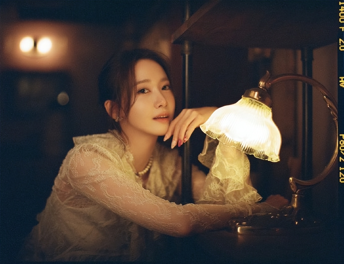 圣诞氛围拉满！林允儿美图赏析