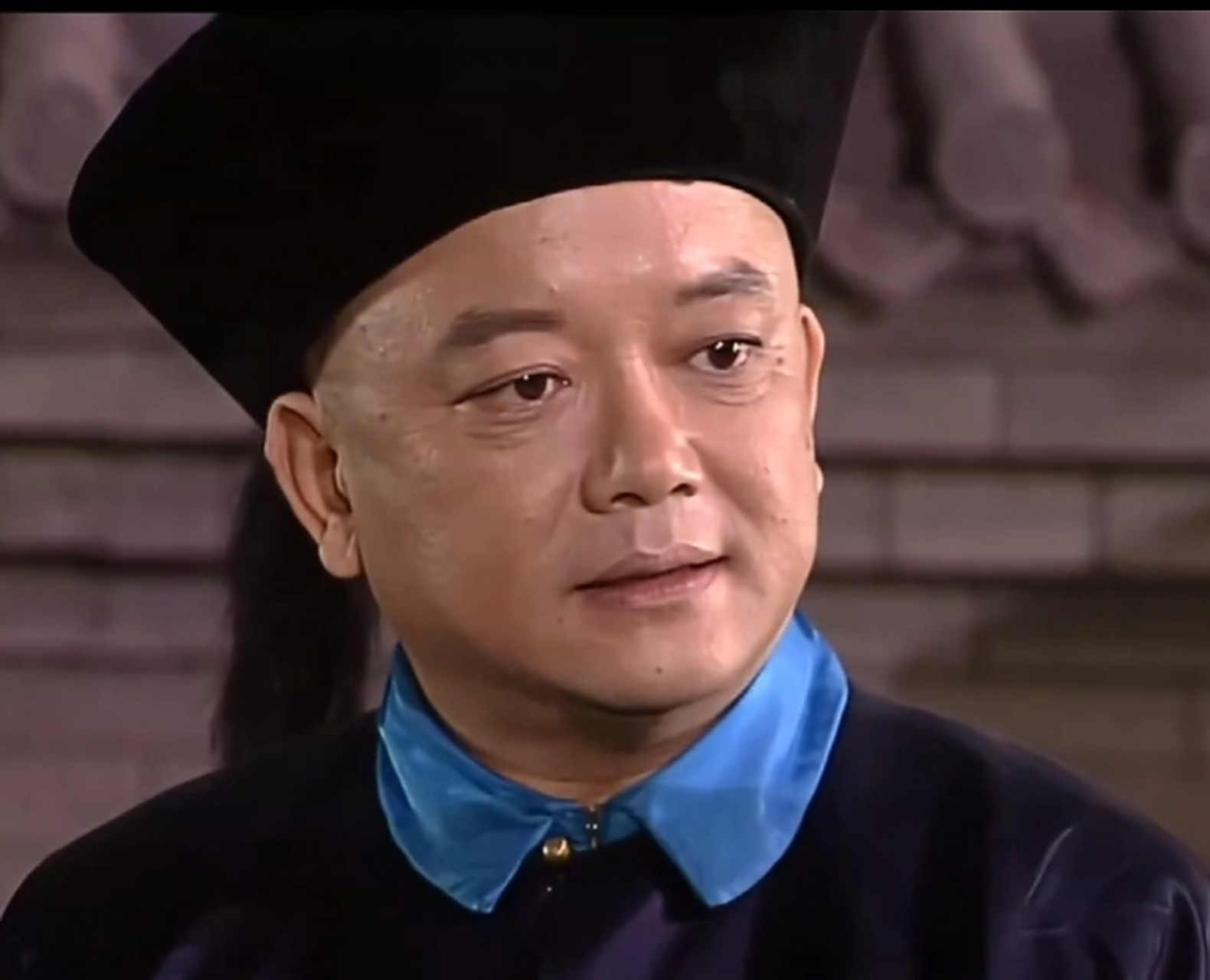 万万没想到,和王刚离婚24年的成方圆,已经成了他高攀不起的样子