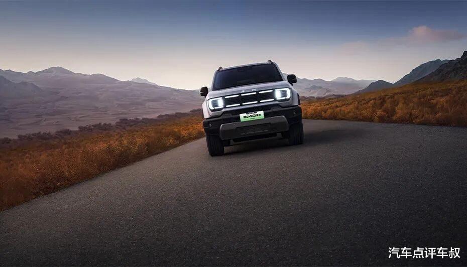 猛龙新能源对比BJ40增程：城市玩家与荒野专家谁更香？