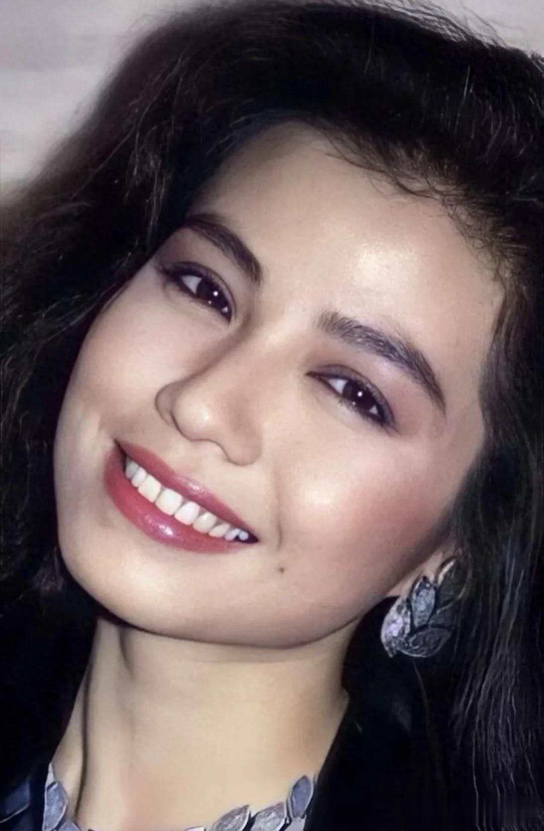 钟楚红,坚持自然美,岁月只是数字