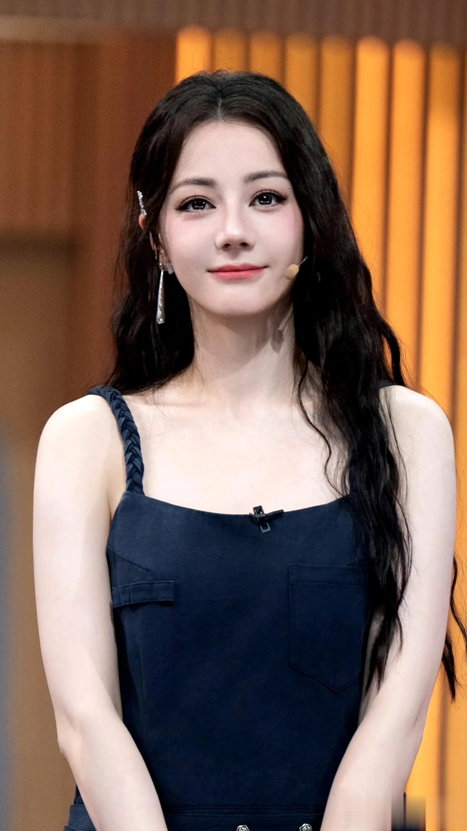 迪丽热巴 你好星期六游戏环节秒变活力小太阳