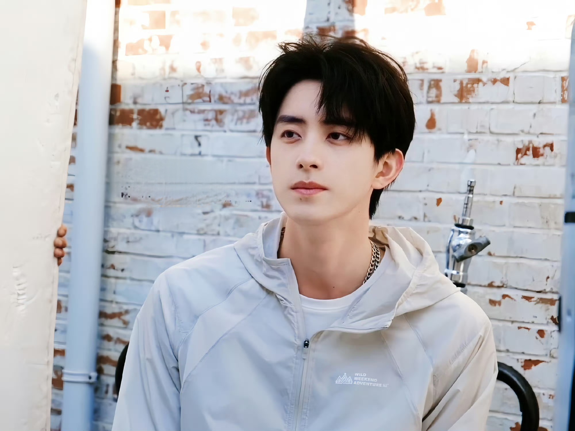 10.4日娱乐瓜:王一博 王俊凯 龚俊 檀健次 敖瑞鹏 罗云熙 李一桐 陈都灵