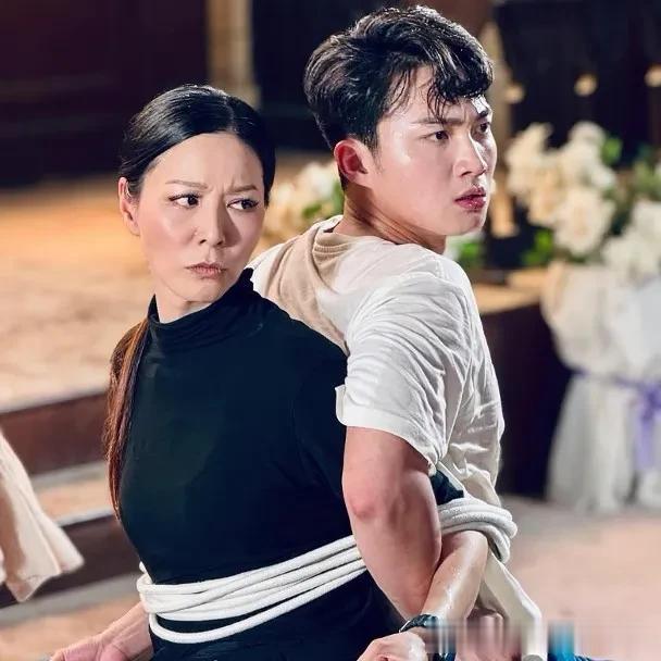 滕丽名晒《寻秦记》电影照掀回忆杀 网友再次为“善柔”疯狂