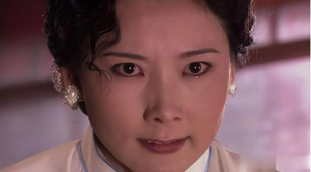 张艺谋\毁\了何赛飞