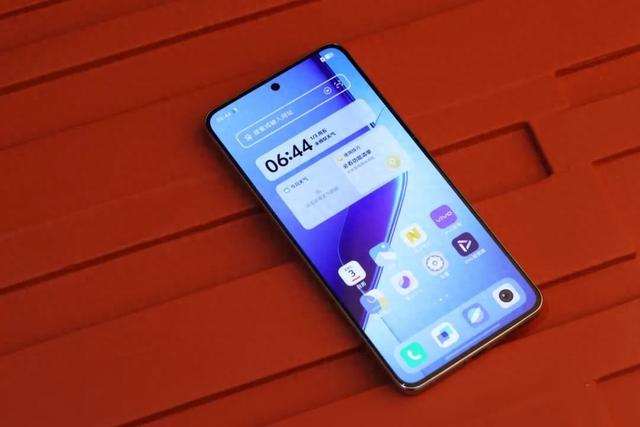 買芯片就送旗艦手機？驍龍8至尊+2K屏+超聲波指紋僅2359！