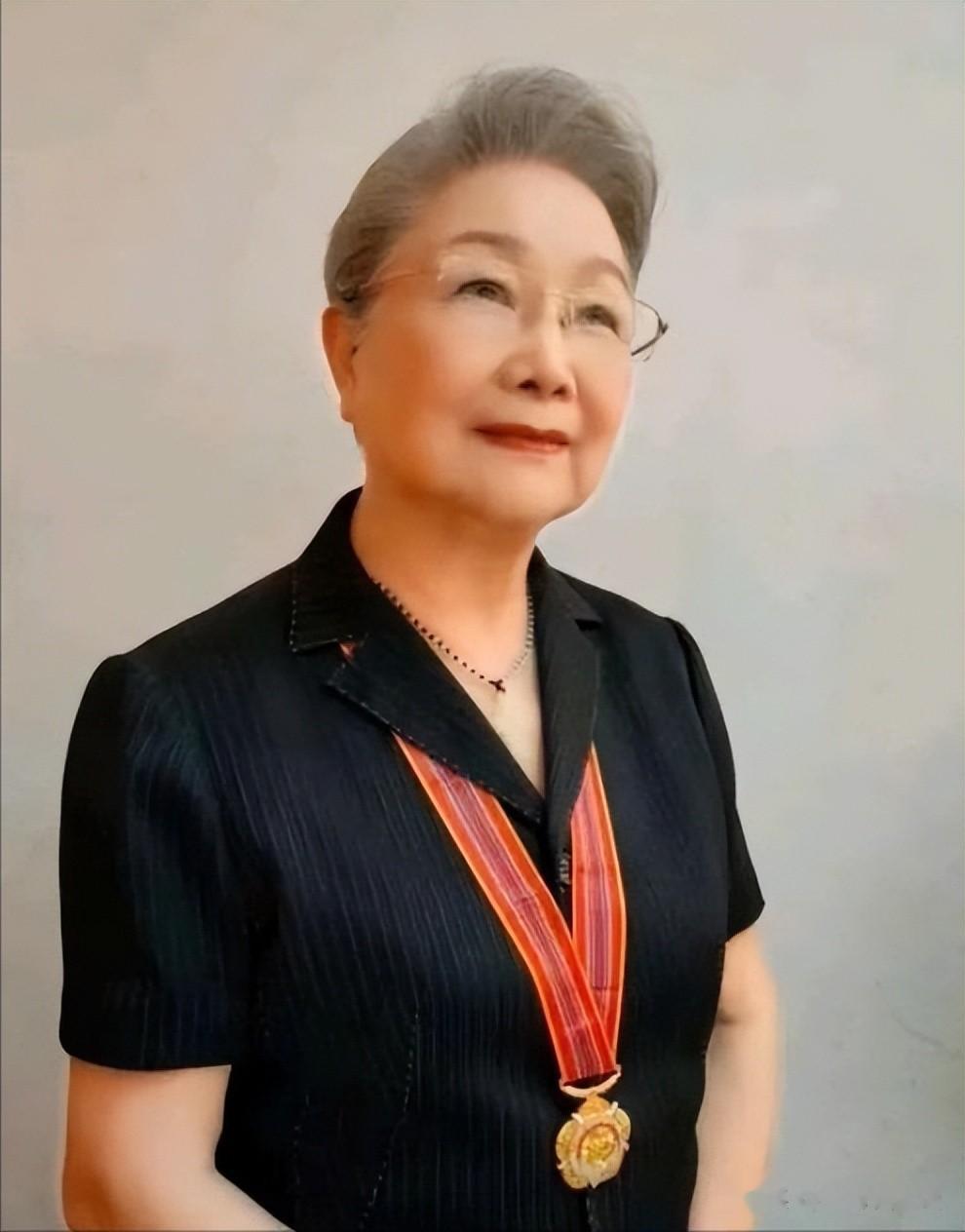 一路走好！继大s后，又一位著名女演员去世，死因令人感慨