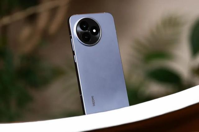 2025 小米手機終極清單！10 款神機款款封神，從 6499 到千元檔