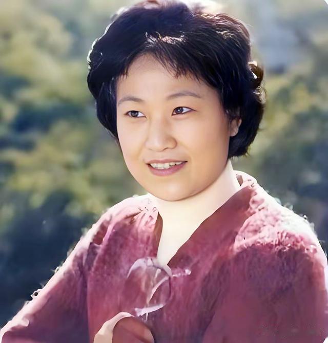 王文娟:女儿长相惊艳,却并未想去圈内发展,真实原因逐渐曝光