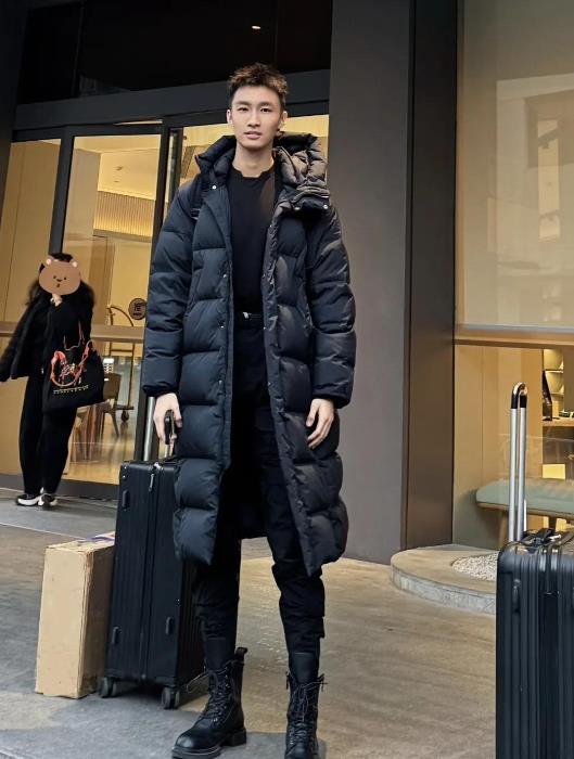 艺考照曝光,中戏第二像赵丽颖,北电第四像朱一龙,还有低配于适