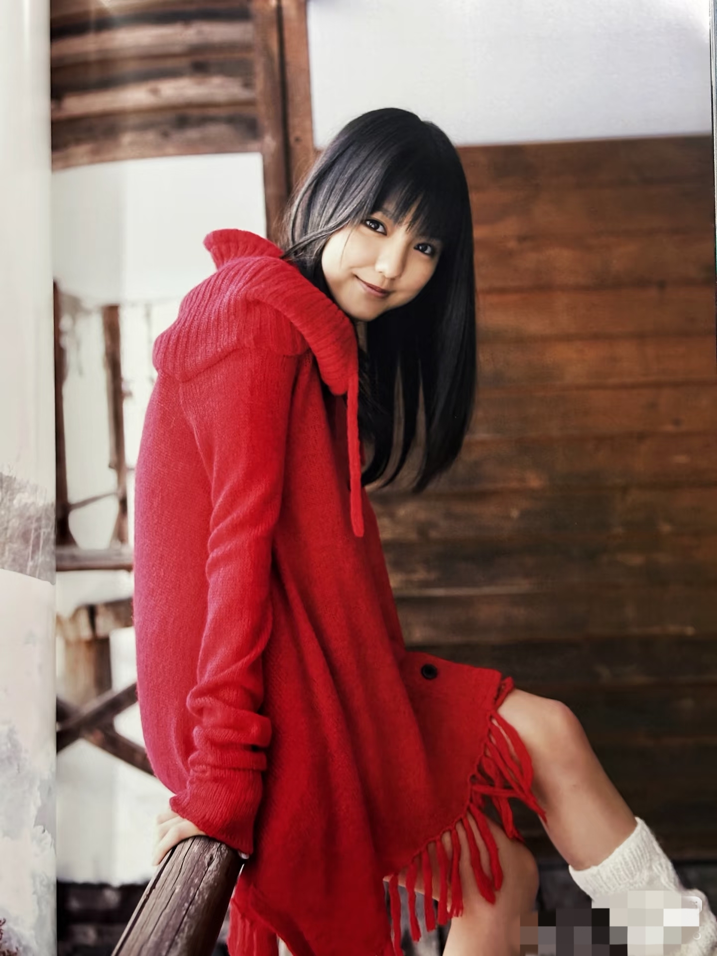 真野惠里菜:天生为镜头而生的“人间极品”