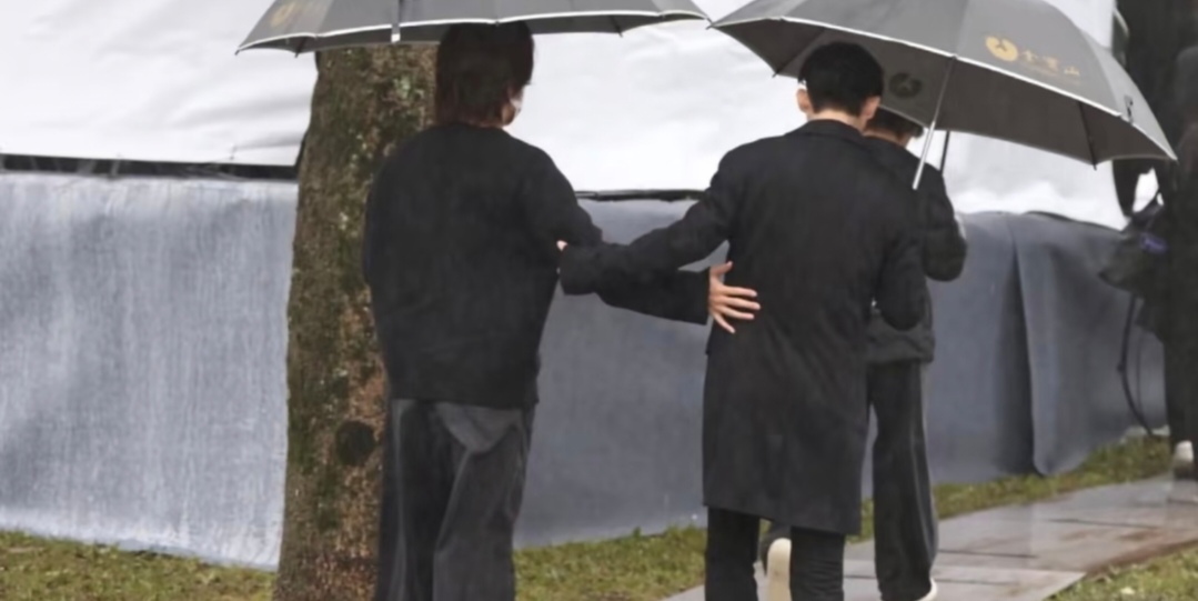 内地歌手晒与大S去世前5天聊天截图,过了快6年还主动问候,暖心