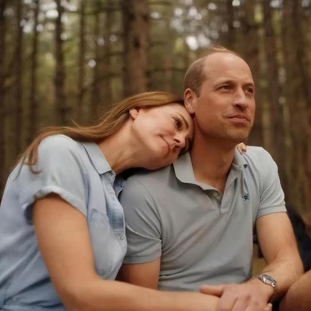 消失的酒窝长高的身材再上演:凯特王妃,又要再一次被“替身吗”