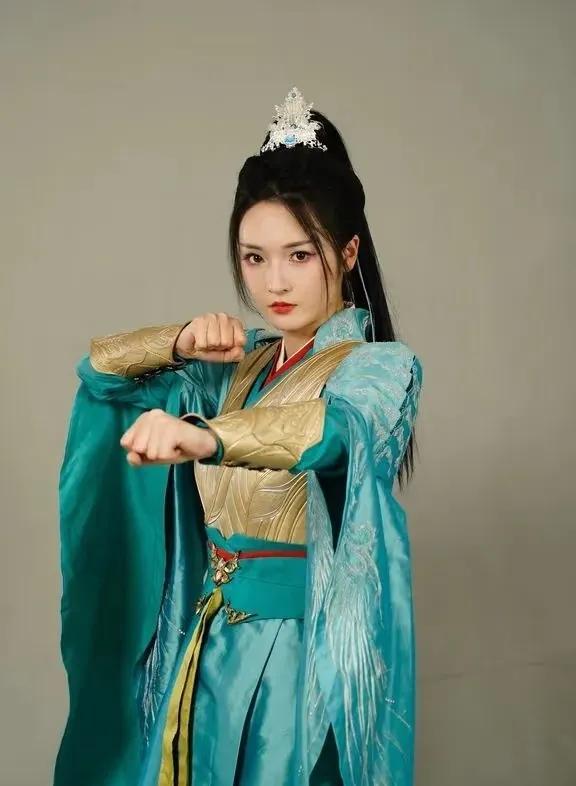 短剧行业“女主争霸赛”最新战况!这榜单看懂谁是真正“剧抛脸”