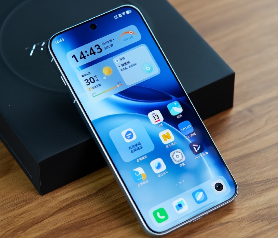 vivo果斷“發飆”，16GB+1TB+2億像素，頂配套裝旗艦跌至“新低價”