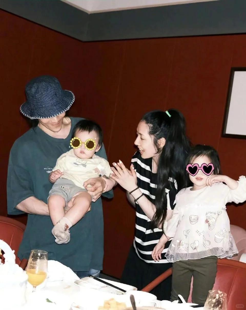 郭碧婷带父亲打玻尿酸，嗓子哑了半年才舍得治，嫁进豪门依旧拮据