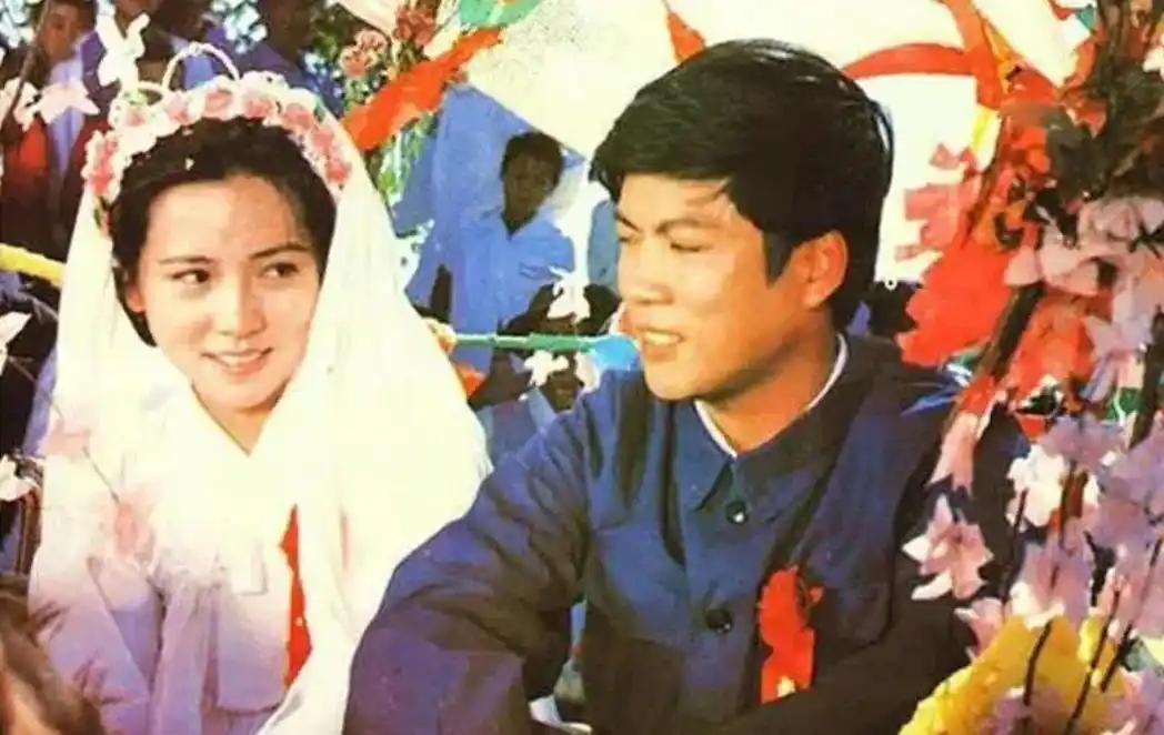 任冶湘：20岁一炮而红，嫁圈外丈夫，恩爱多年