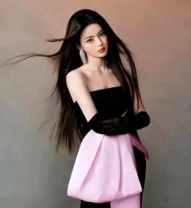 南阳女孩似张柏芝!大导演于正与其母亲联系,或成第二个杨超越?