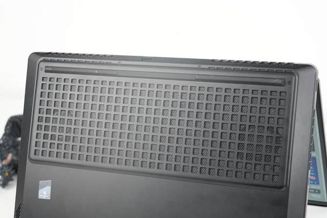 OMEN暗影精靈11如何成為多面搭檔