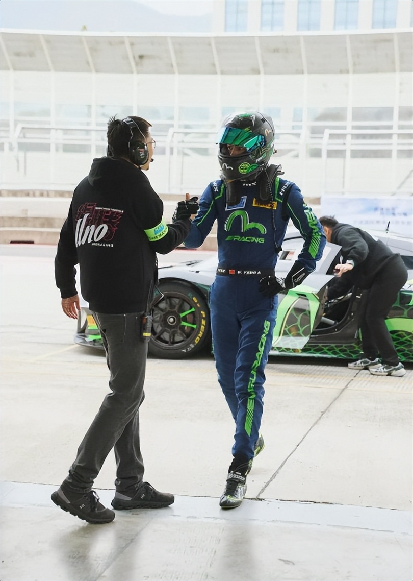 肖战也没想到，28岁王一博再破天花板，让整个娱乐圈沉默了