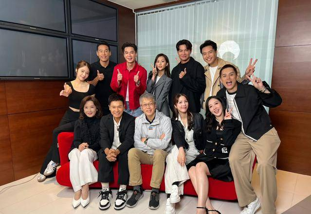 TVB力捧小花产后近况:欧洲旅行展现恢复状态