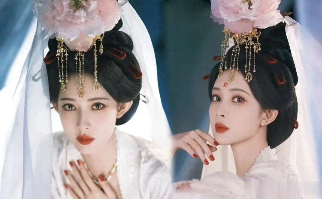 孟子义李昀锐《尚公主》海报毫无CP感?网友:这朵大花不对劲!