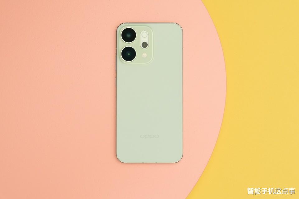 OPPO Reno15系列再次被确认：三屏+全是直屏，阵容扩大中！