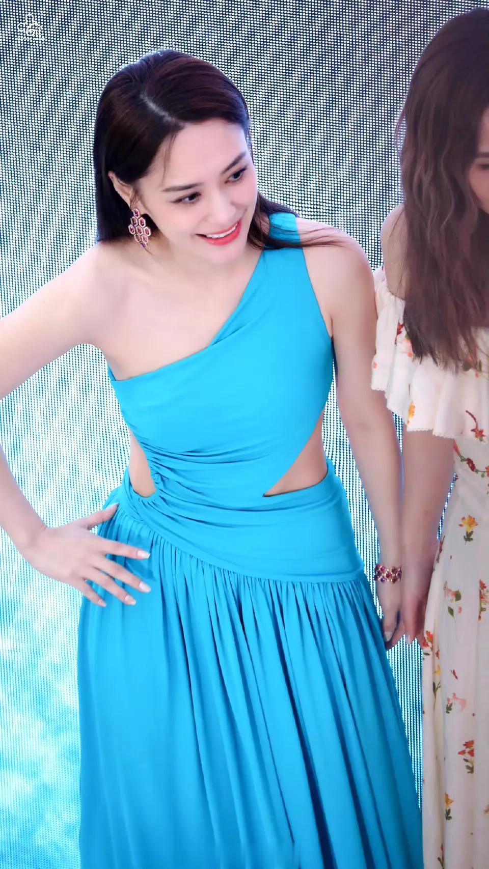 钟欣潼 阿娇的美很权威