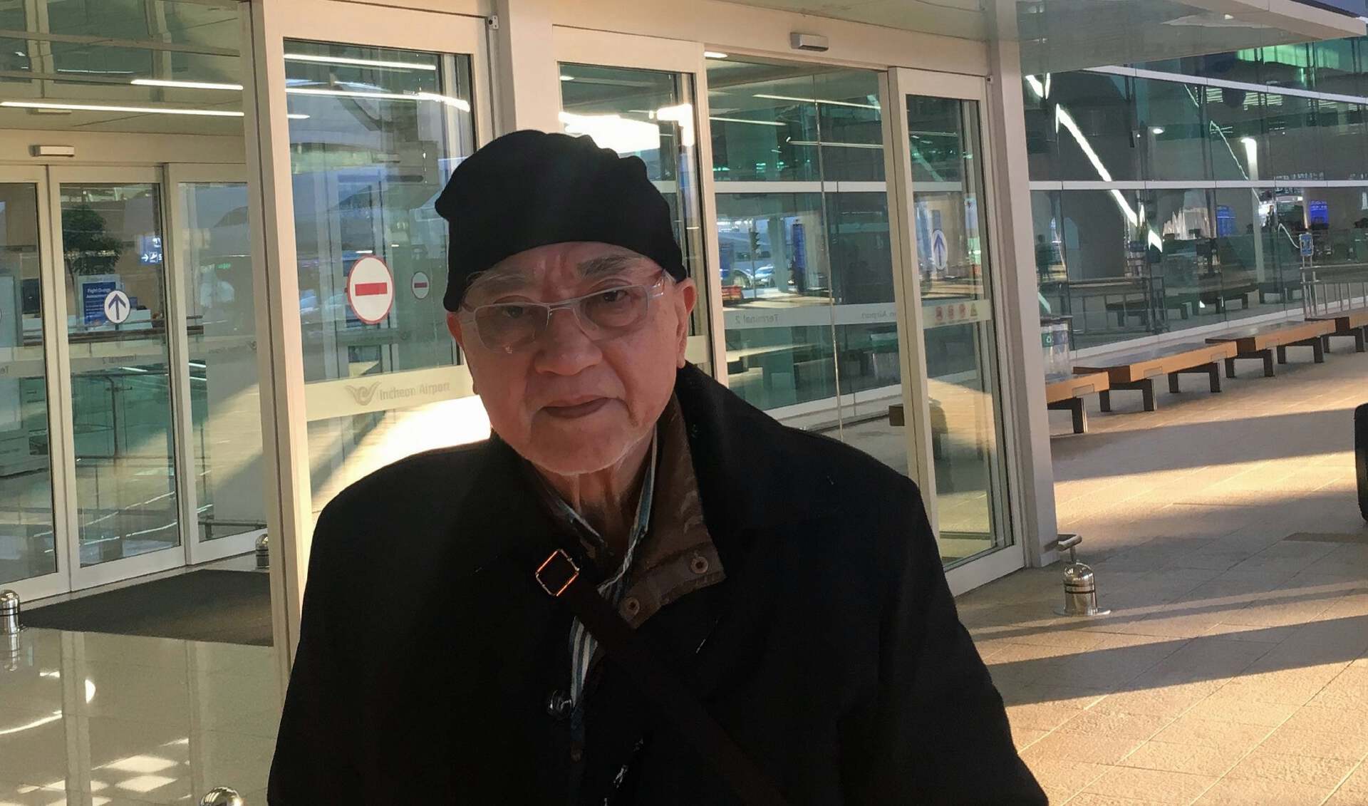 突发！香港知名女星宣布与老戏骨断交，坦言无法忍受对方的暴脾气