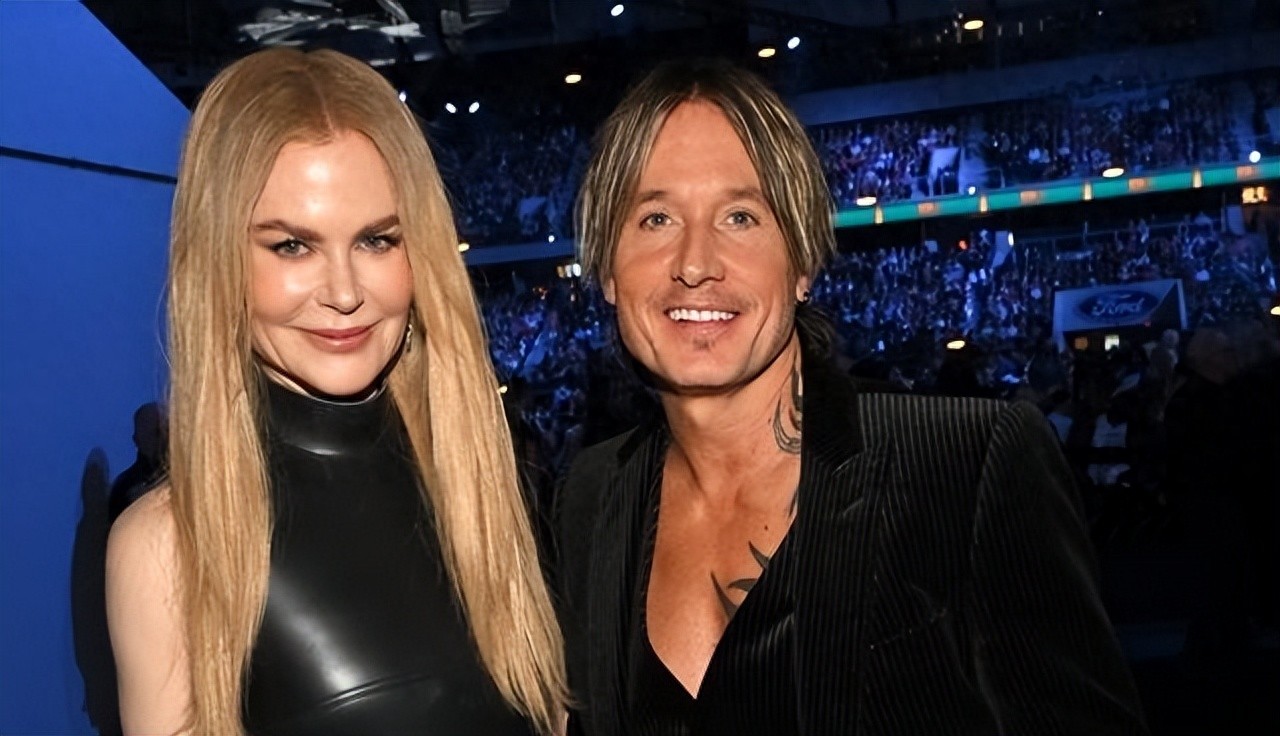 粉丝爆料:基斯·厄本早在离婚前两周已暗示与基德曼婚变