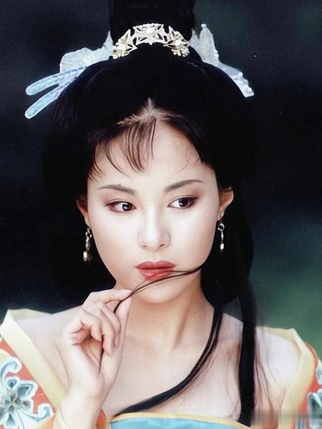 她才是中国最美的女人！不但人美更主要的是人品更好！