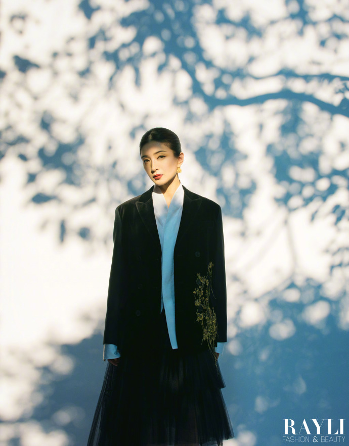 江疏影写真大片新鲜出炉